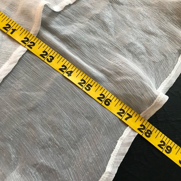 Style nanda semi sheer top - Picture 5 of 7